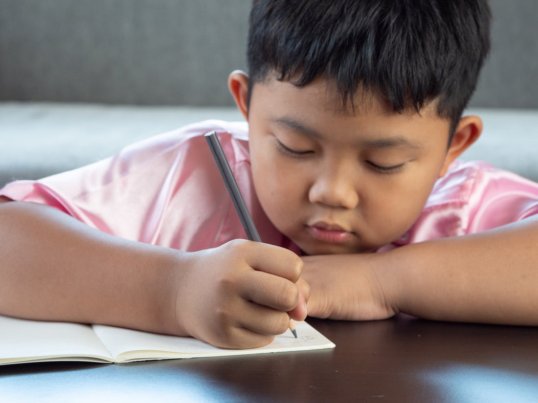 From Drawings to Writing: How Children Grow as Young Storytellers